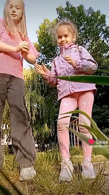 😅 смотреть онлайн