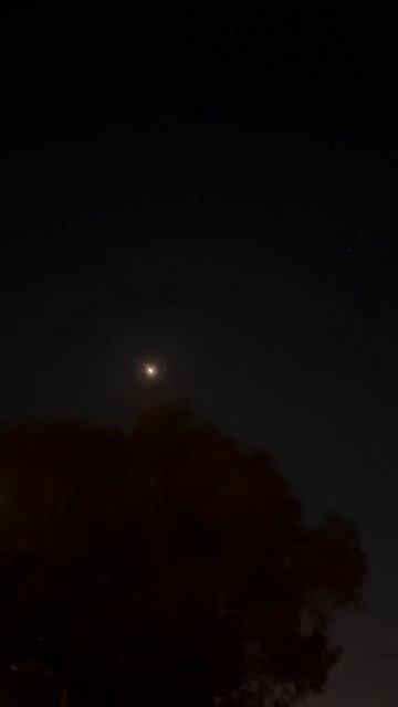 Вчерашняя ракетная атака на Израиль. Видео #2 смотреть онлайн