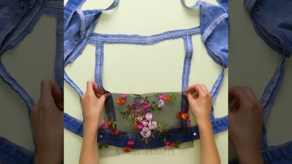 25 CLOTHING HACKS THAT WILL CHANGE YOUR LIFE