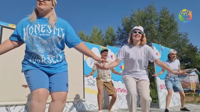 Лагерь "Art Camp" смотреть онлайн