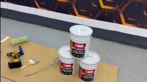 Полиуретановая краска для пола, покраска гаража и склада.