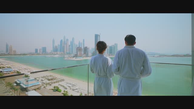 Radisson Beach Resort Palm Jumeirah смотреть онлайн