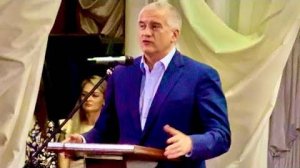 Олега Зубкова наградила за весомый вклад в сохранении природы Крыма