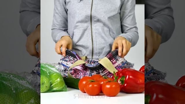 38 GENIUS GIRLS' SECRETS