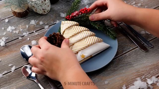 TOP CHRISTMAS DECORATION IDEAS 2024 DIY WALL HANGING смотреть онлайн