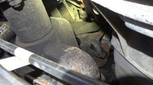 Временный ремонт крепления подушки двигателя на Ssang Yong Kyron