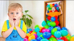 Оливер и его Друзья играют с воздушными шариками