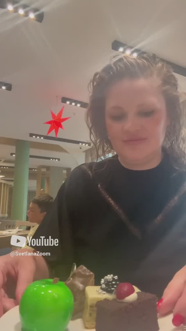 Is That a Real Apple? ❤️ Красивое яблочко? Пирожное смотреть онлайн