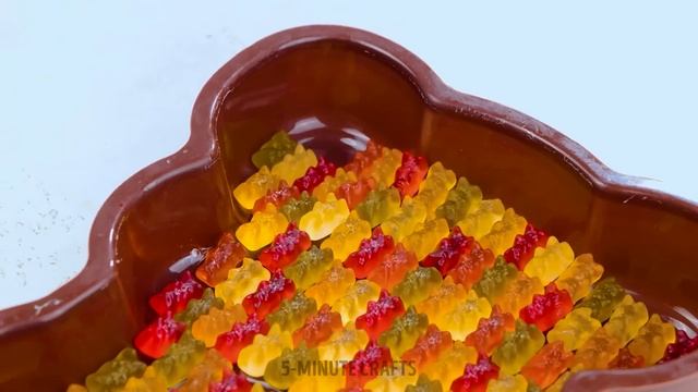 CUTE HOT CHOCOLATE YOU CAN MAKE IN A MINUTE ☕ EASY HACKS FOR YOU смотреть онлайн