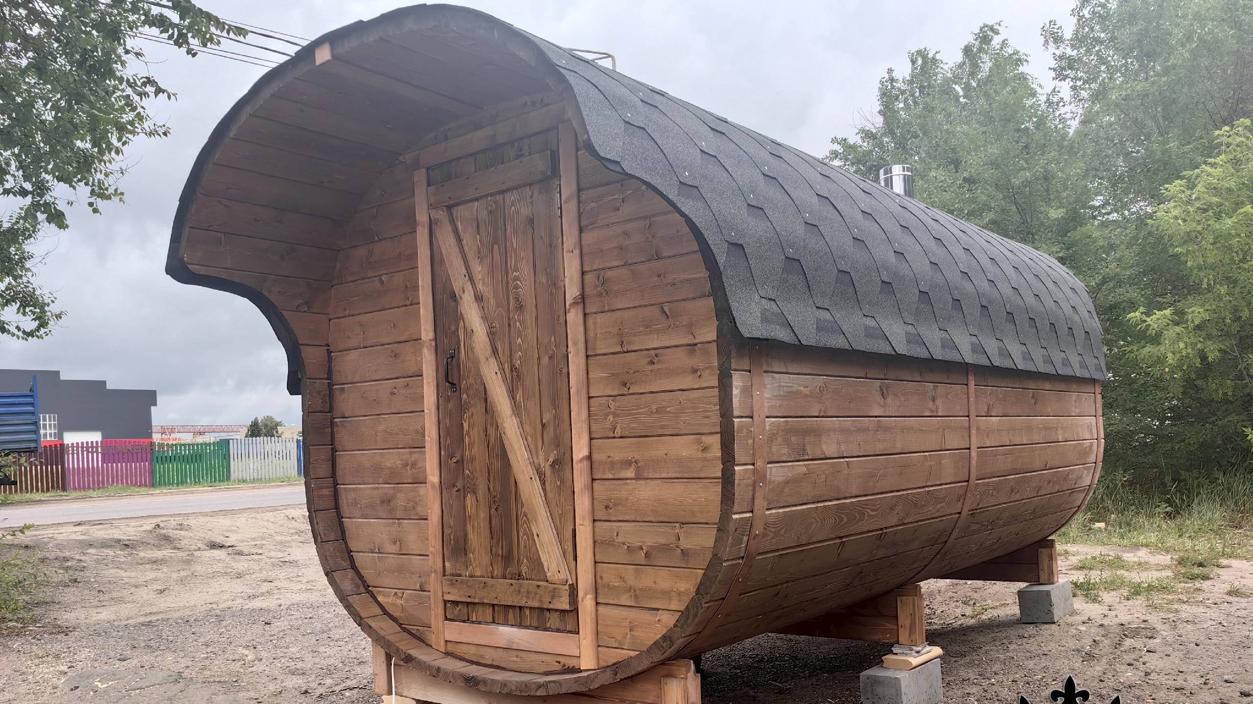 Баня Квадро 4х2 Govoroff - торцевая, с козырьком смотреть онлайн