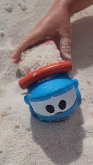 Резиновый Грузовичок Лева на МОРЕ 🌊 #игрушки #длядетей #детскийканал