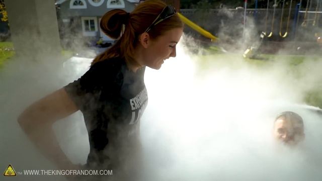 100 LBS of DRY ICE in Hot Water смотреть онлайн