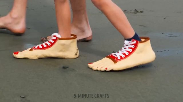 DIY SHOES ACCESSORIES YOU CAN MAKE FEET HACKS смотреть онлайн