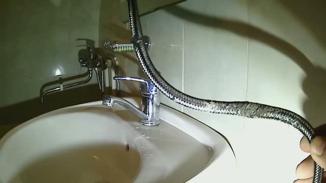 Рванет или нет? Надежнее - поменять ! смотреть онлайн