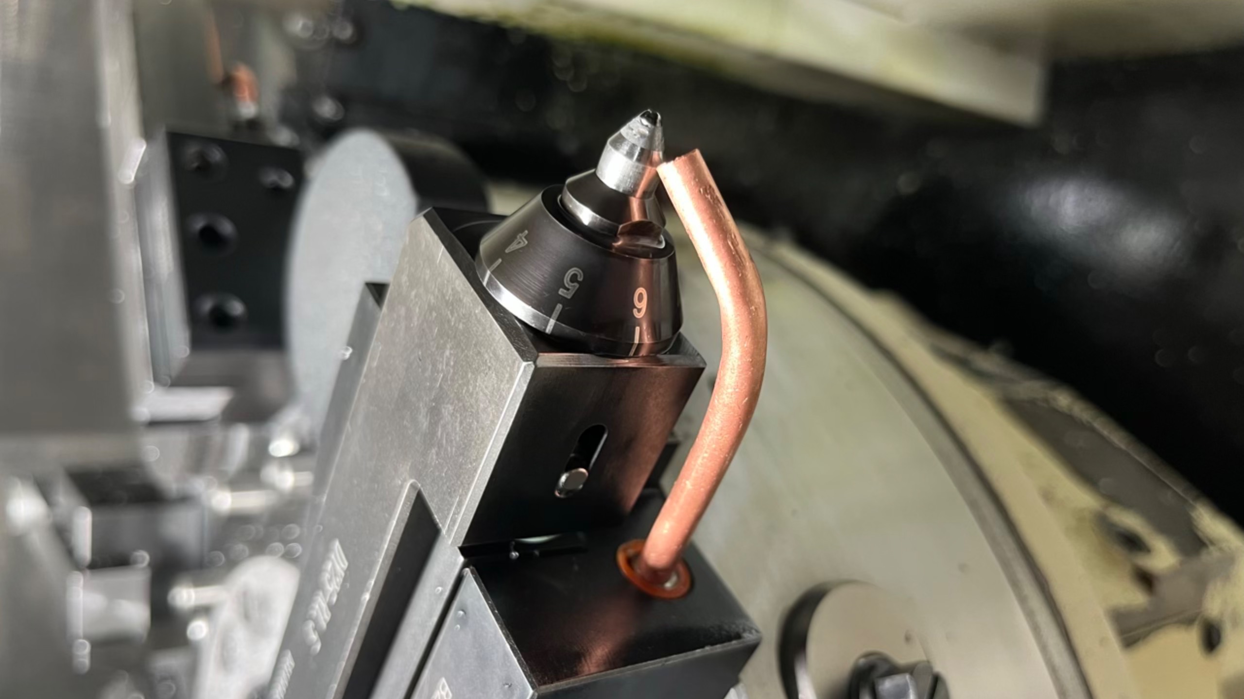 И снова алмазный выглаживатель на ЧПУ. смотреть онлайн