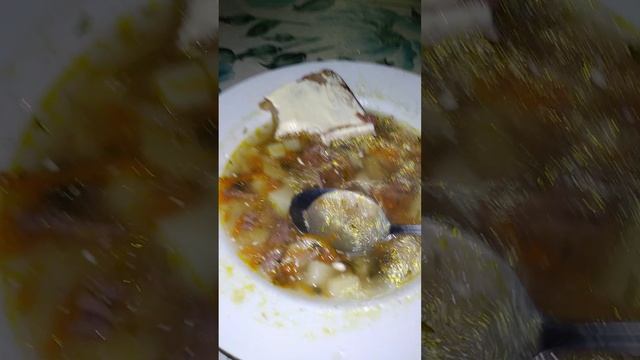 МУКБАНГ ЗА КАДРОМ смотреть онлайн