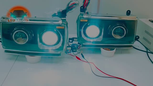 Toyota Land Cruiser 80 светодиодный комплект фар смотреть онлайн