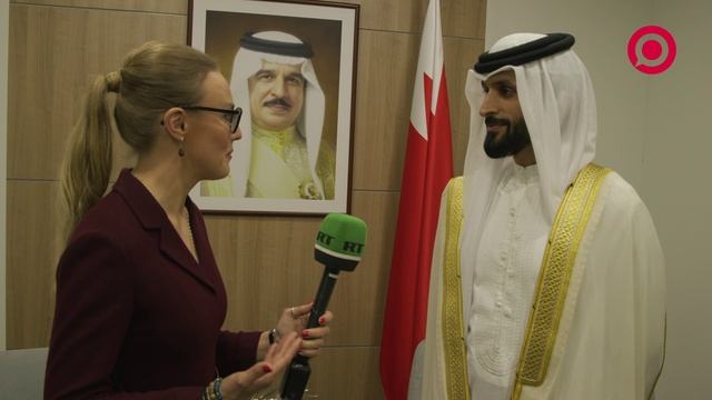 لقاء حصري لأمير البحرين مع قناة RT خلال فعاليات المنتدى الاقتصادي الدولي