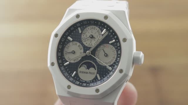 Audemars Piguet Royal Oak Perpetual Calendar White Ceramic ref.26579CB.OO.1225CB.01