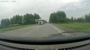 Поездка в город за Убойным кормом для бройлеров.