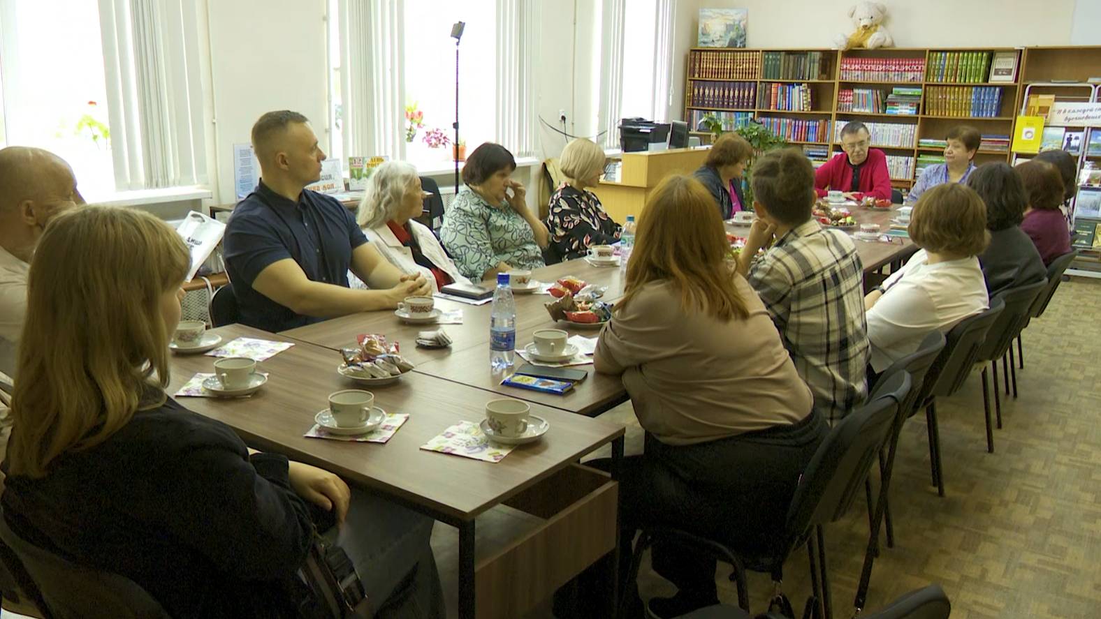 Возобновил деятельность литературный клуб «Поиск» смотреть онлайн