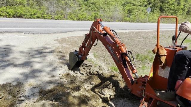 Трактор KIOTI SB2410L смотреть онлайн