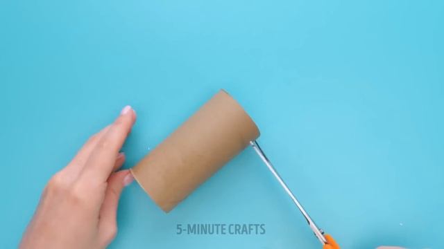 GENIUS HACKS AND GADGETS FOR PET OWNERS