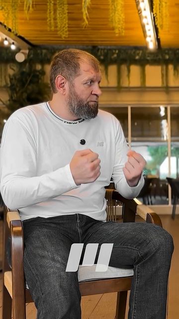 Любимый вид спорта помимо ММА смотреть онлайн