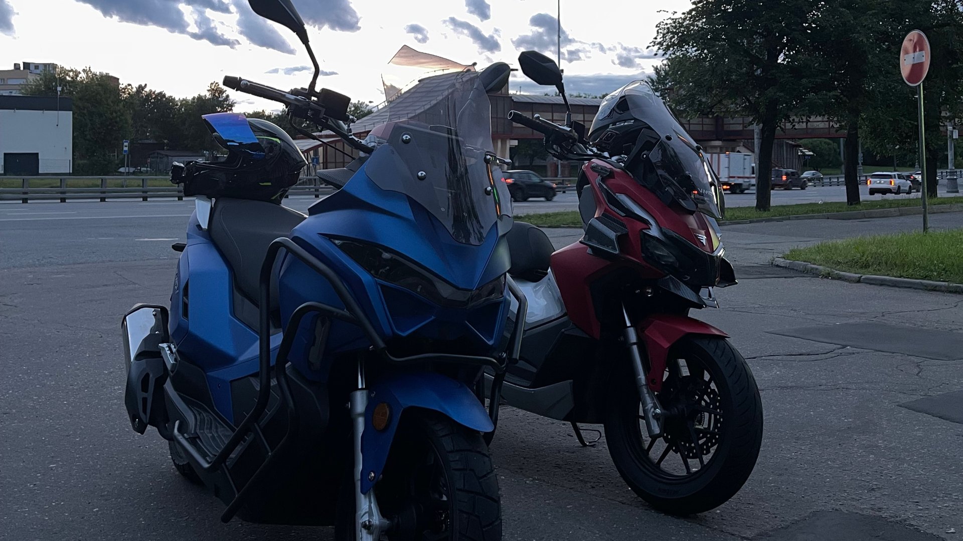 Vmc jet и Jilang T-adv/карбюратор и инжектор(цензура)