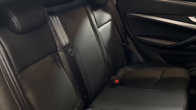 Lada Vesta. Авточехлы смотреть онлайн