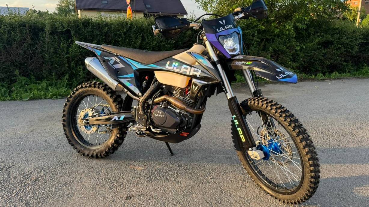 Обзор ЭНДУРО ULAR A7 300 PR4 смотреть онлайн