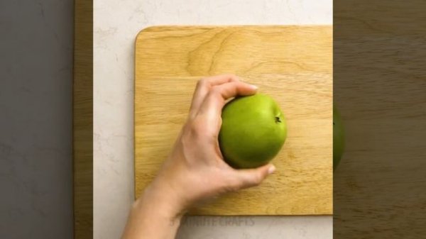 20 SIMPLE FRUIT CARVING IDEAS