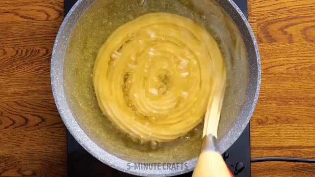 MAKING A PERFECT CUBE BURGER QUICK AND YUMMY FOOD RECIPES смотреть онлайн