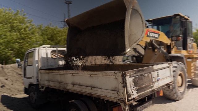 Подъемник самосвальный универсальный