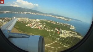 Взлет самолета. Над морем