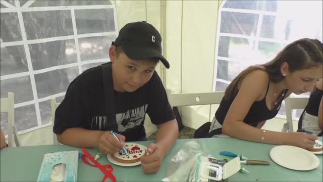 Мастер-класс по изготовлению имбирных пряников.От маг.Командор. С Днём рождения любимый Ачинск - 342 смотреть онлайн