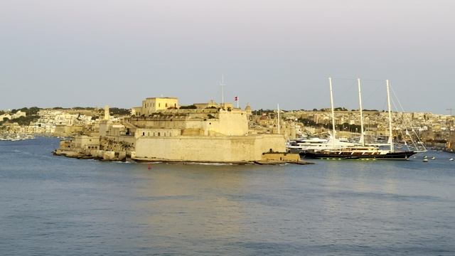 Один день на Мальте: прогулка по Валлетте смотреть онлайн