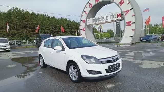 Opel Astra 1,8 л. Бензин МКПП (140 л.с.) 2013 смотреть онлайн