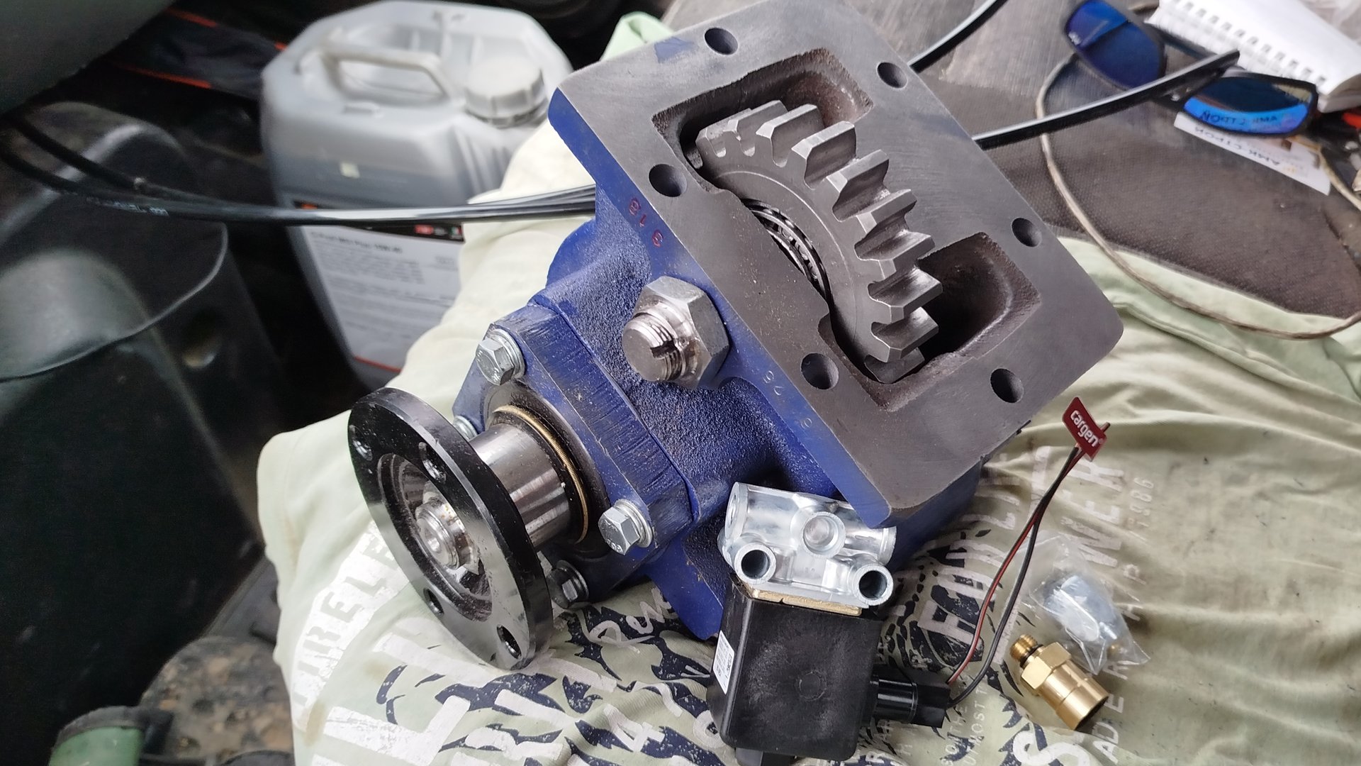 Коробка отбора мощности мп-05 на ассенизатор ГАЗ 3309, Валдай, Некст.