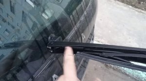 Задний дворник лада Гранта, плохо вытирает, как исправить.