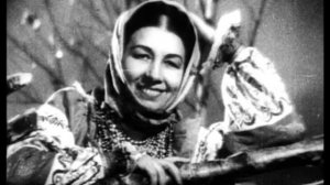 Песня «В землянке». Поёт Лидия Русланова.