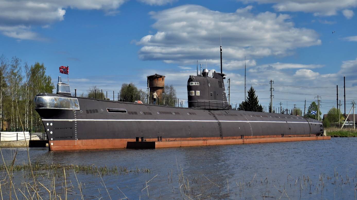 подводная лодка смотреть онлайн