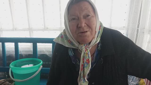 Золотушка слышит голоса. смотреть онлайн