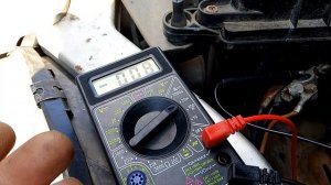 разряжается аккумулятор на машине утечка тока на выключенном зажигание на автомобиле