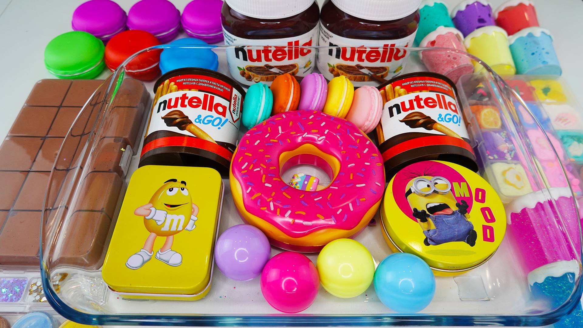 Слайм с декоративными игрушками! 🧸✨ Украшаем и играем вместе | Kitty Slime