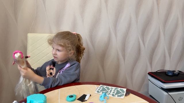 Салон красоты для Лагуны Блю смотреть онлайн