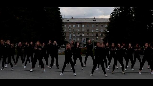 Флешмоб в НГТУ НЭТИ ко Дню перевода (2020)