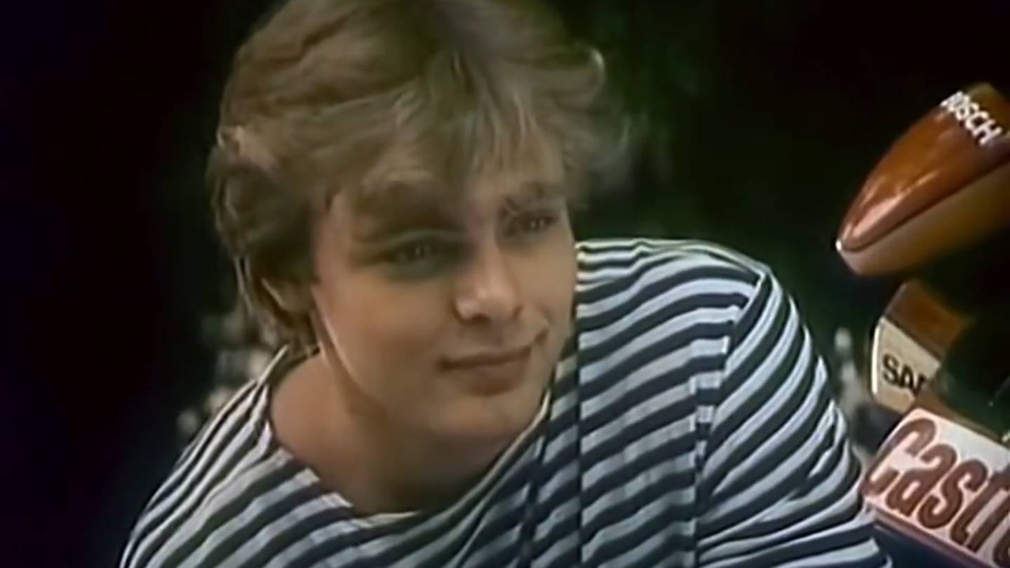 Влюбленный манекен (1991 г). В главной роли Константин Пахомов. смотреть онлайн