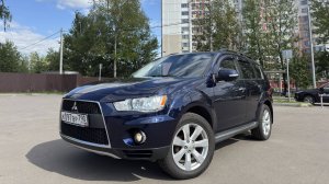 Mitsubishi Outlander XL 2011 год, полный привод, 182000 км, в максимальной комплектации Ultimate.