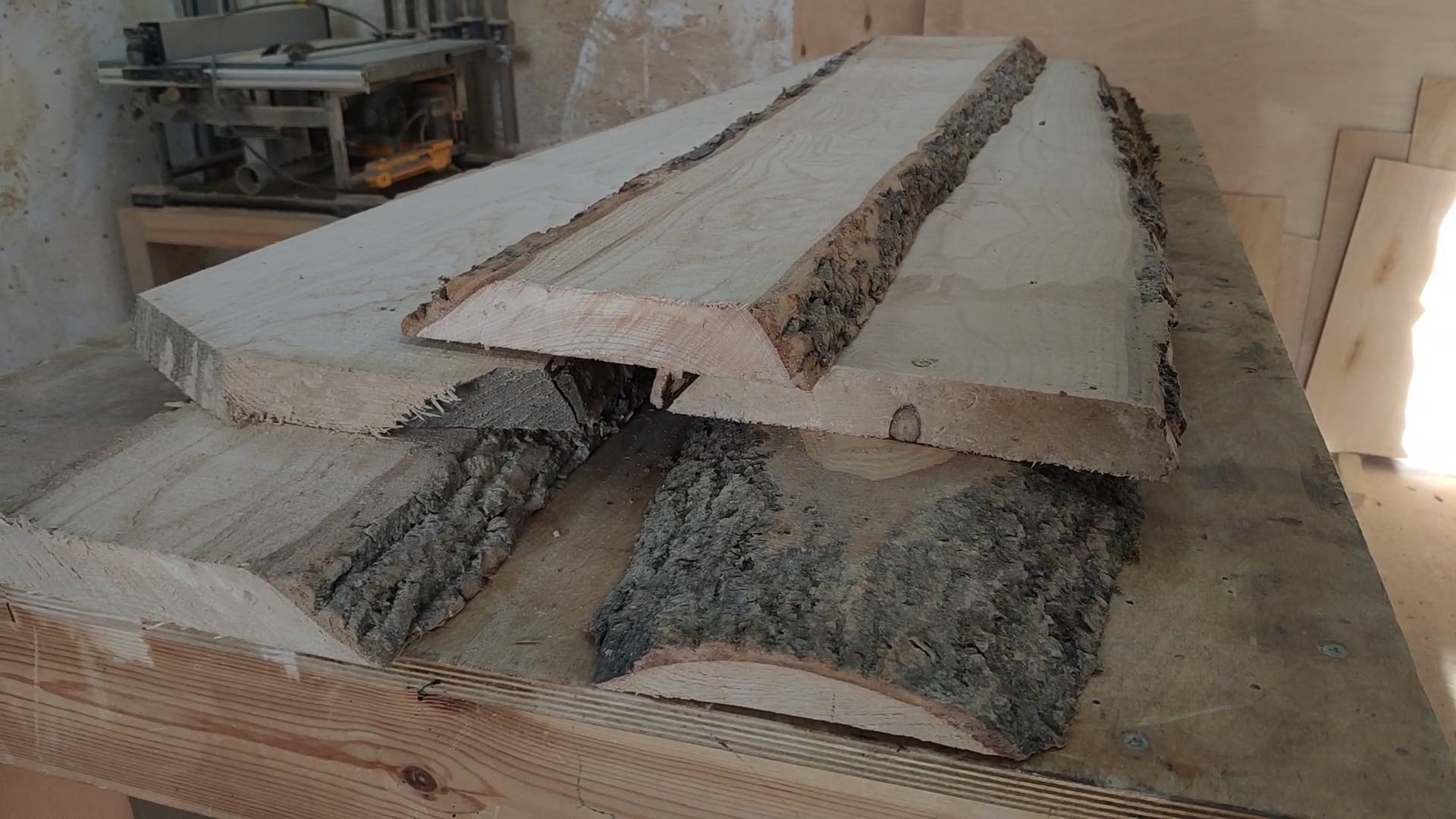 Кофейный столик своими руками DIY Coffee Table смотреть онлайн